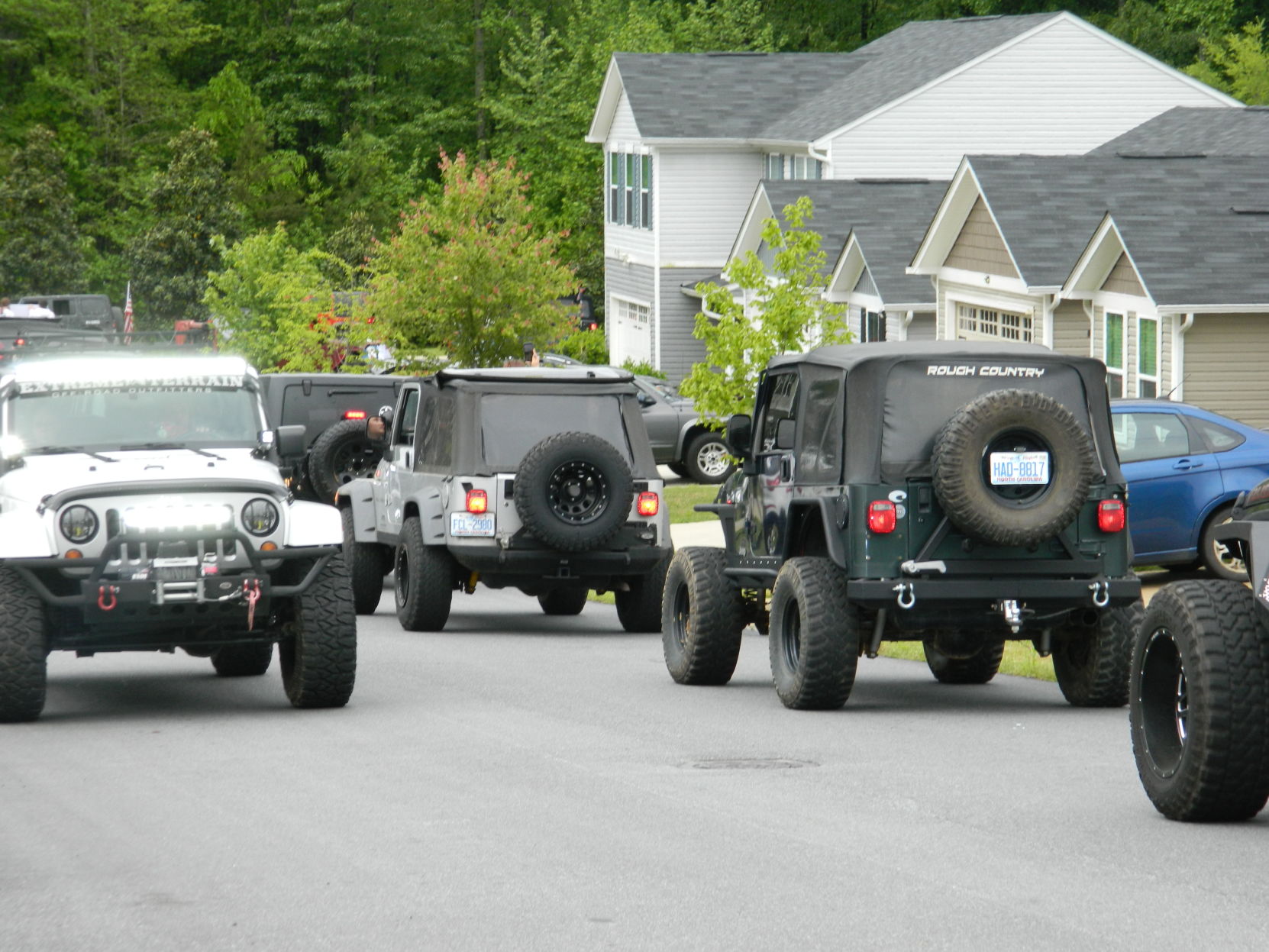 Troutman Jeep parade (19).JPG